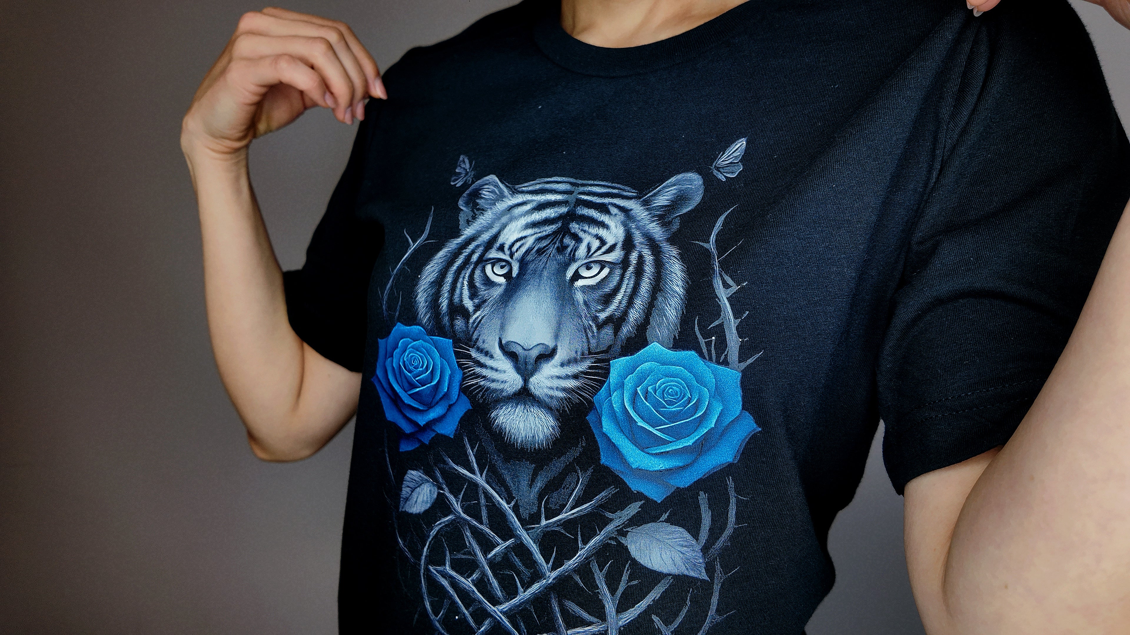 Tiger and Blue Rose Graphic T-Shirt