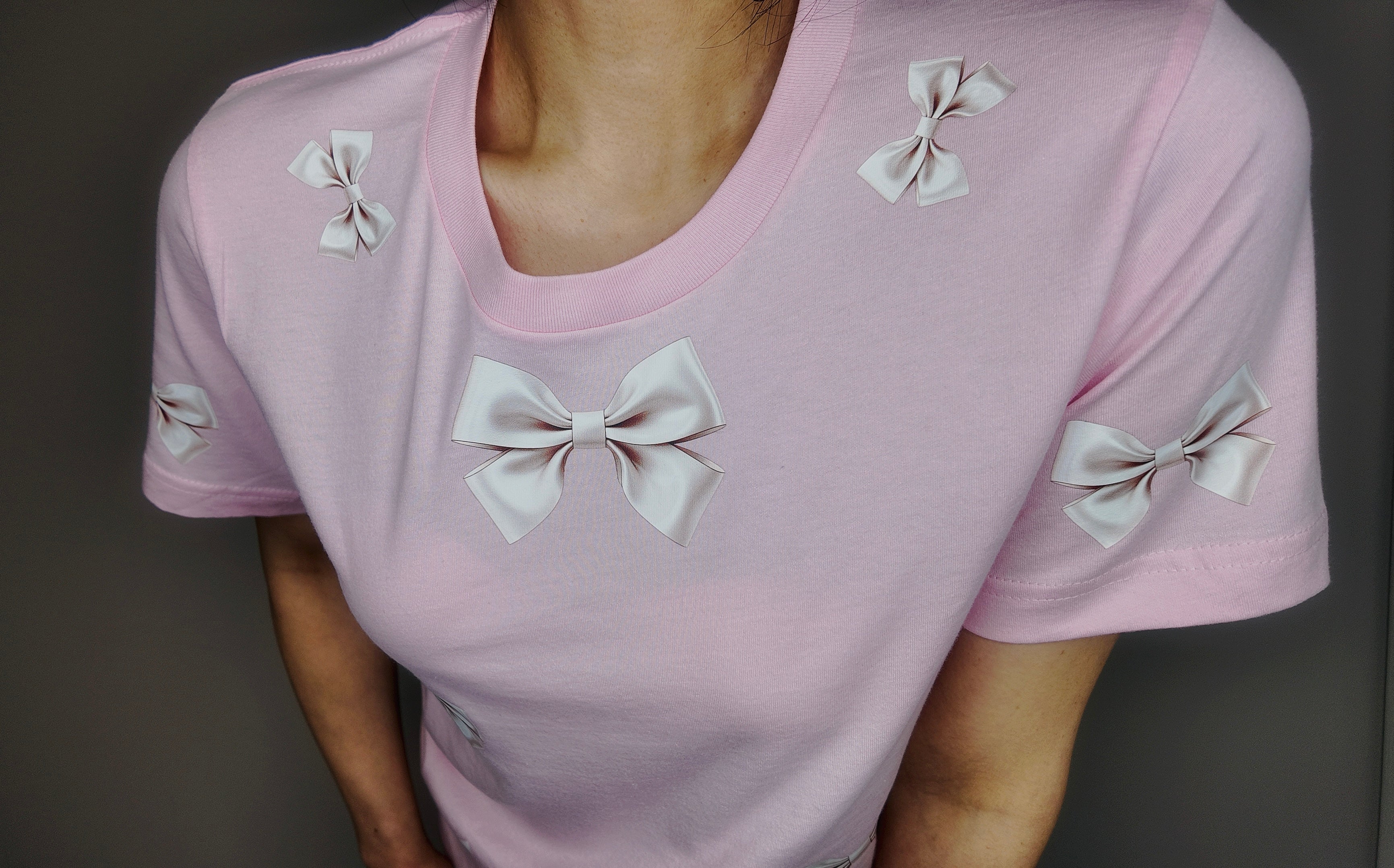 Pink Bow Graphic T Shirt