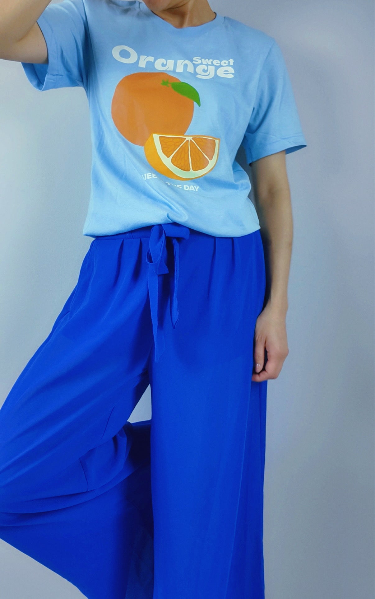 Sweet Orange Graphic T-shirt