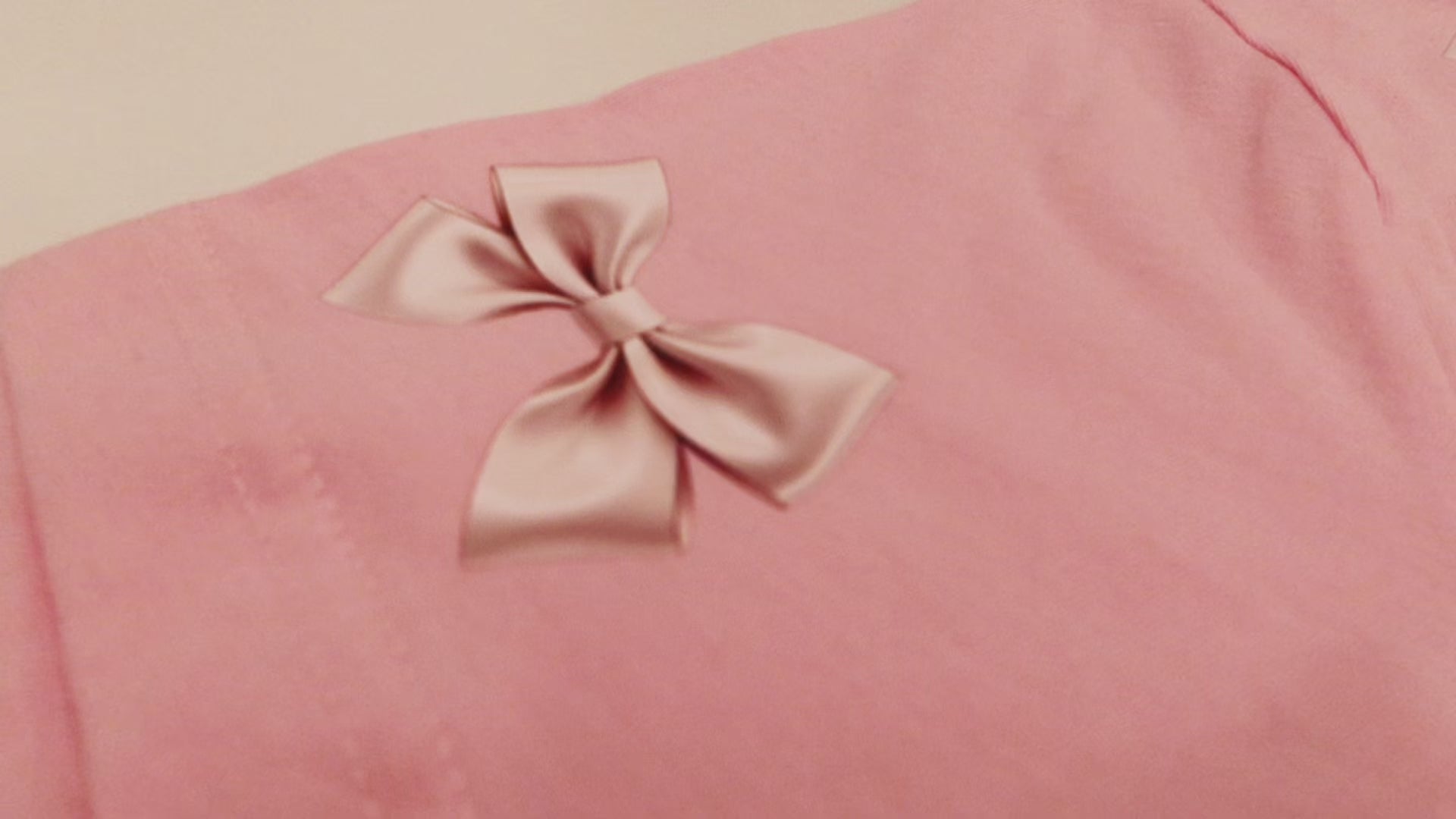 Pink Bow Graphic T Shirt